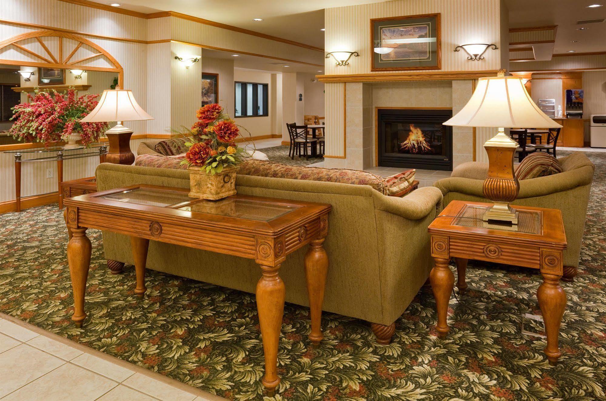 Holiday Inn Express & Suites Yankton By Ihg Інтер'єр фото